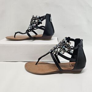 Daisy Fuentes “GLOW” Sandals Size 8.5M – Rhinestone Beaded Floral Design